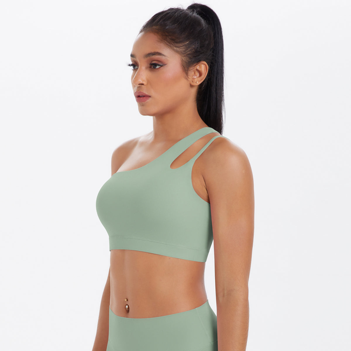 One-Shoulder Back-Cut Sports Bra