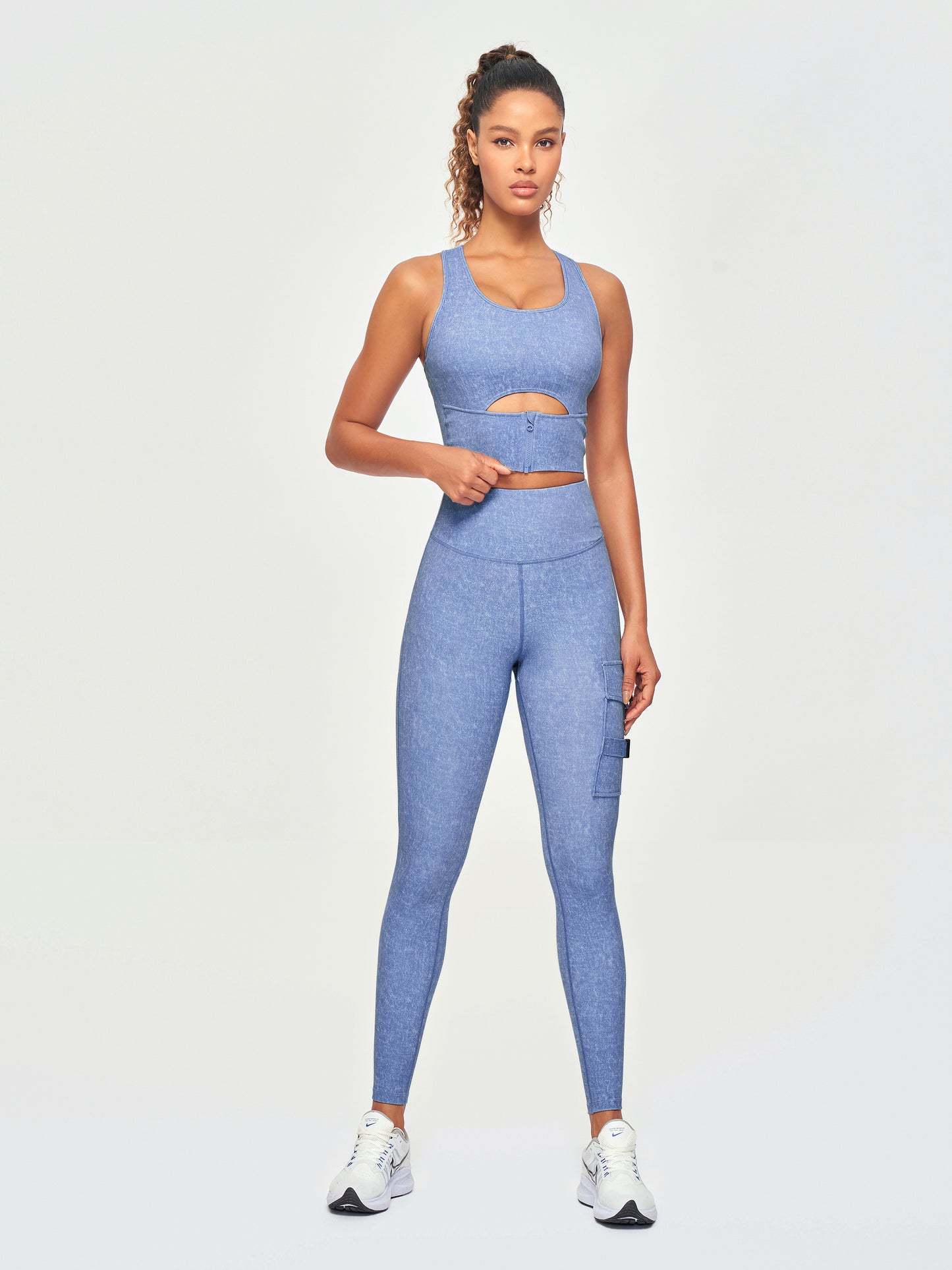 Women's Cargo Style Fitness Pockets Leggings - Light Denim Blue