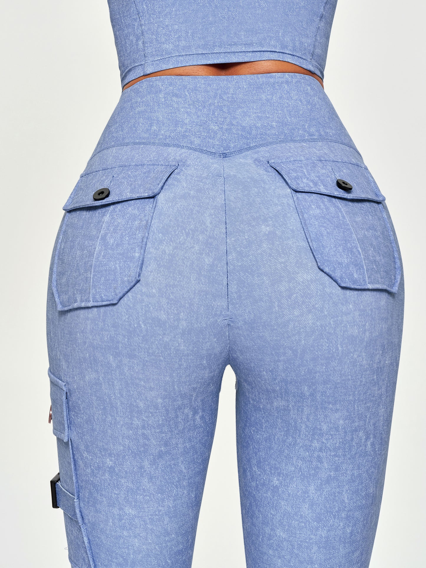 Women's Cargo Style Fitness Pockets Leggings - Light Denim Blue