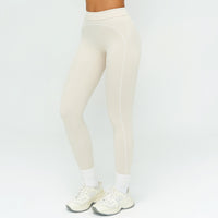 Contrast-Stitch Sculpt Leggings