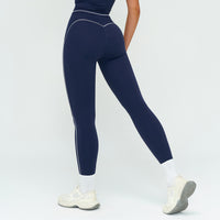 Contrast-Stitch Sculpt Leggings