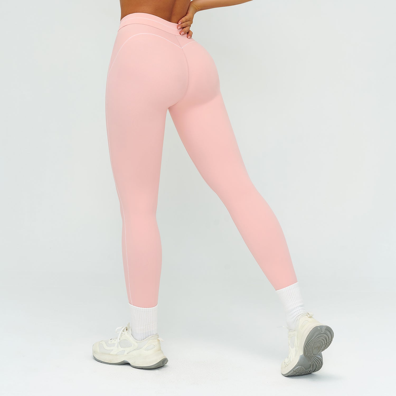 Contrast-Stitch Sculpt Leggings