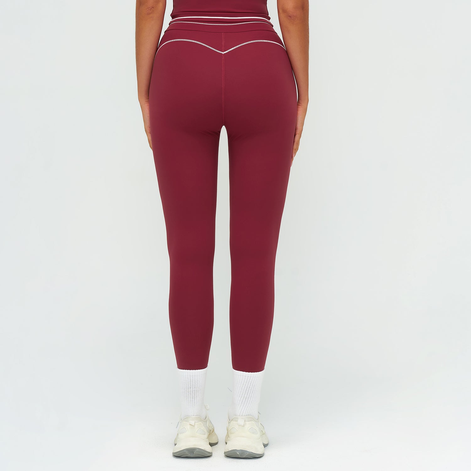 Contrast-Stitch Sculpt Leggings