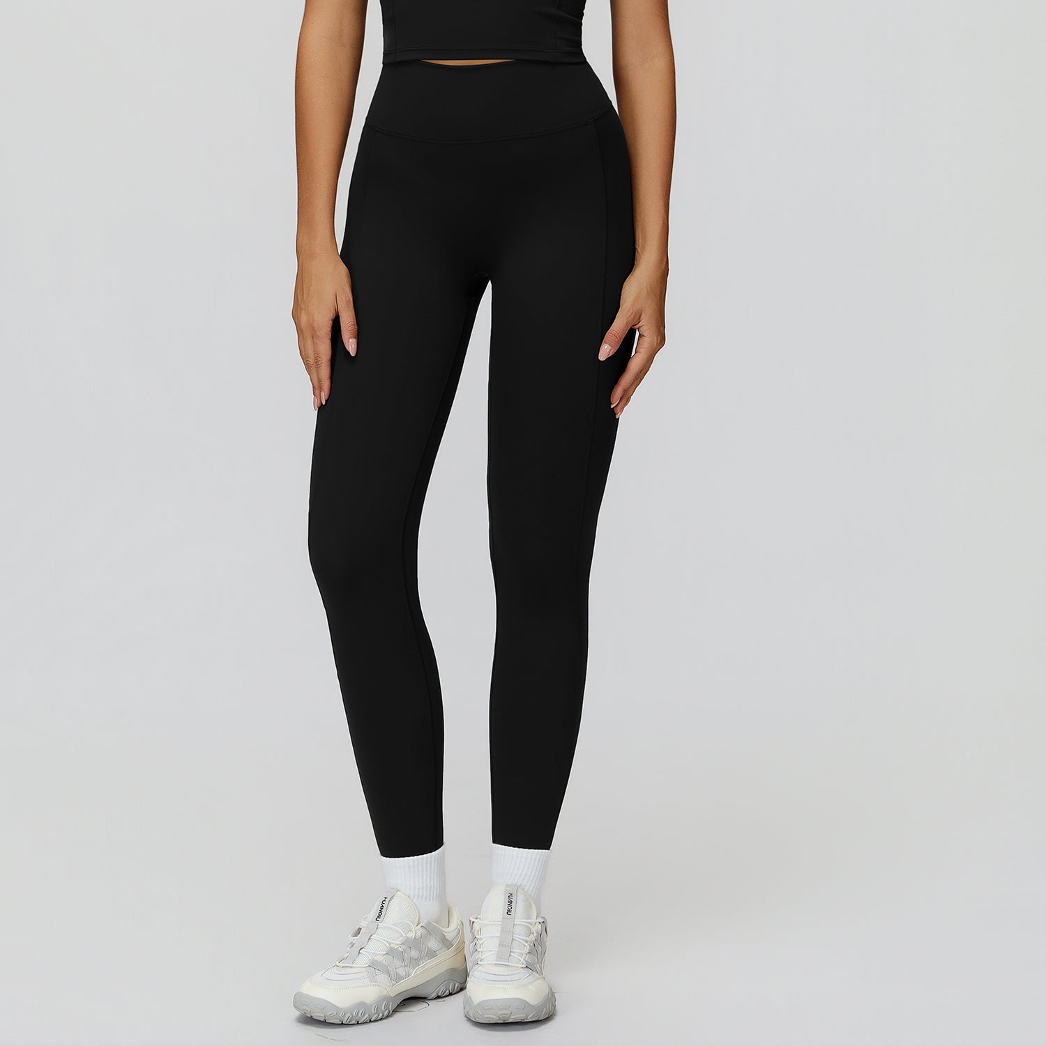 V-Back Ruched Sculpt Leggings