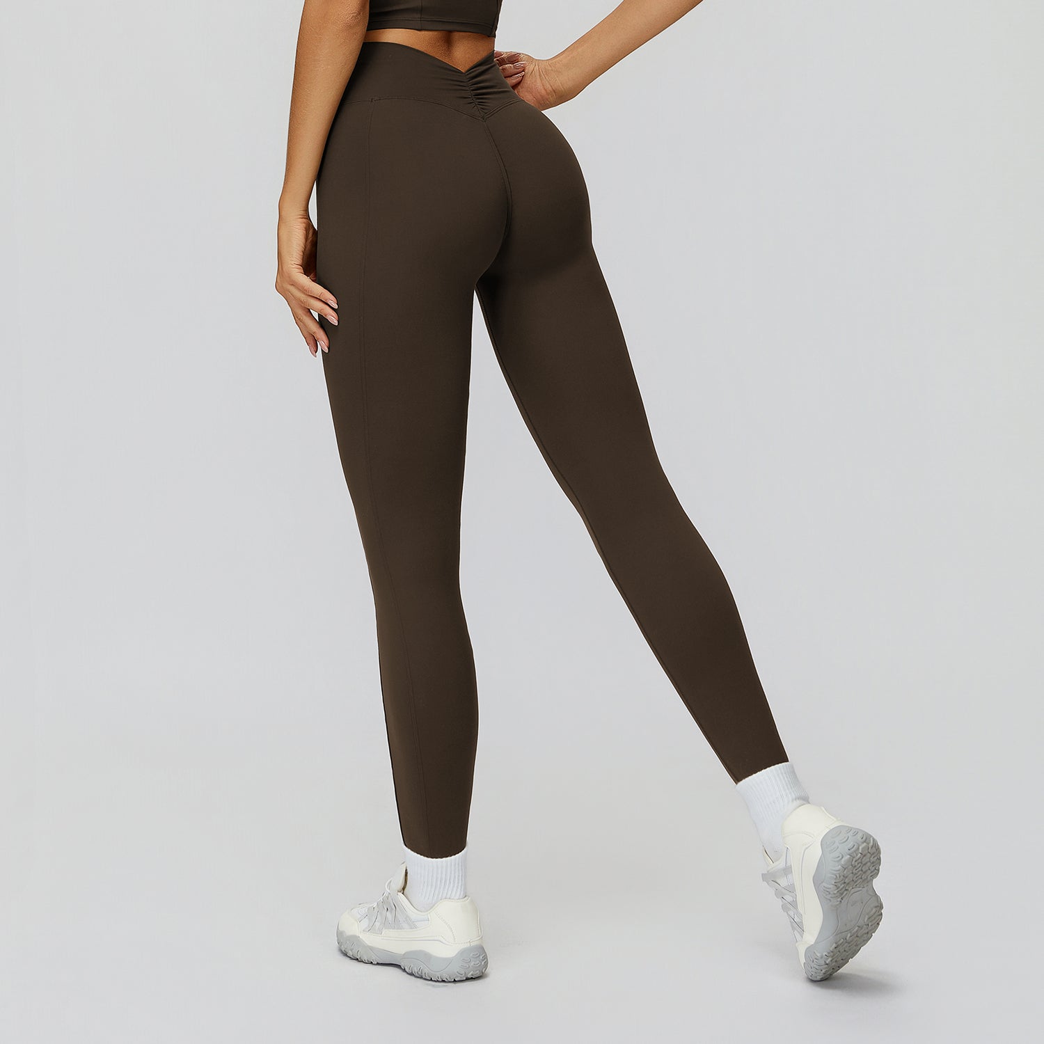 V-Back Ruched Sculpt Leggings
