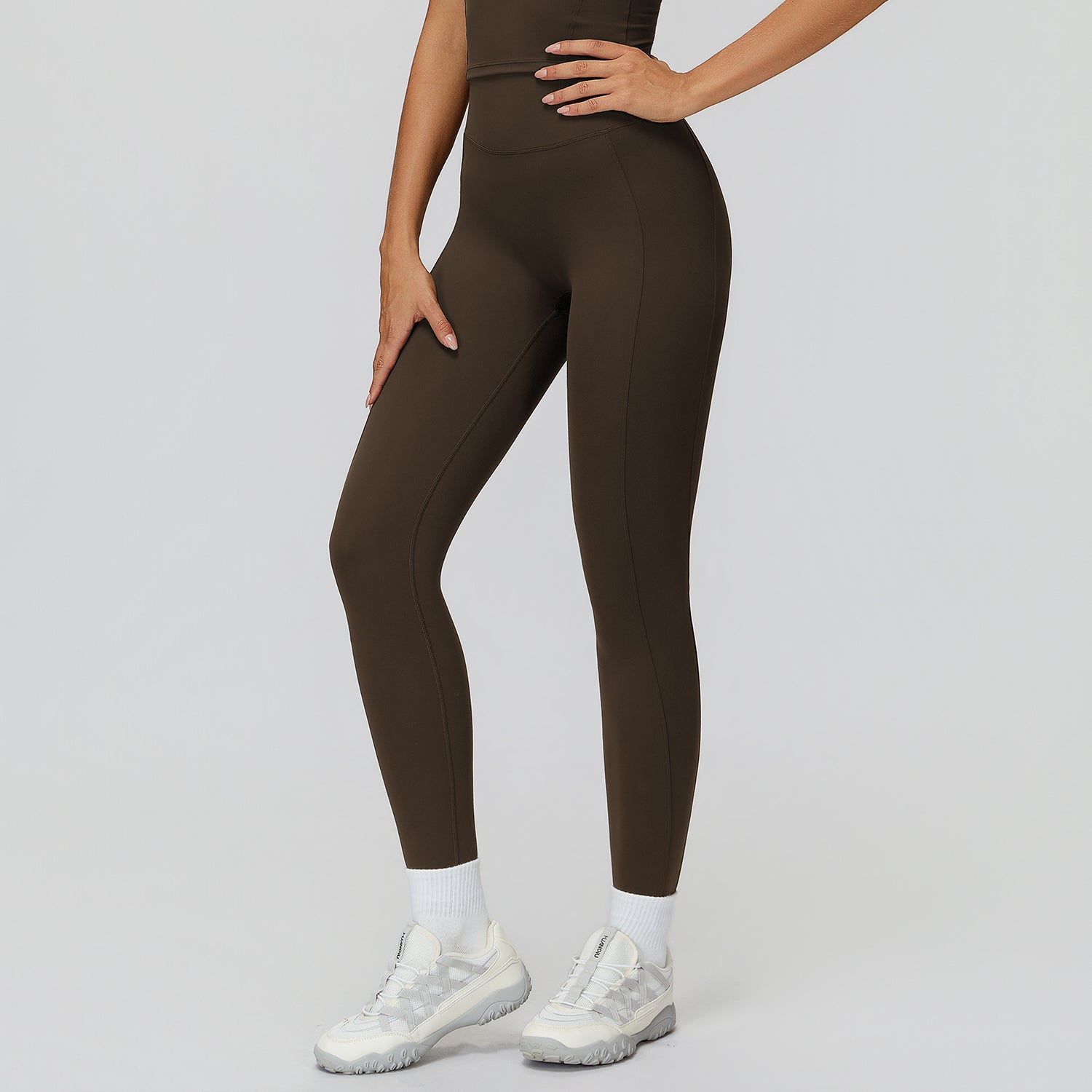 V-Back Ruched Sculpt Leggings