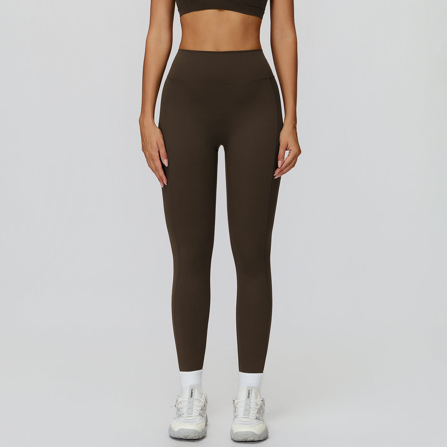 V-Back Ruched Sculpt Leggings