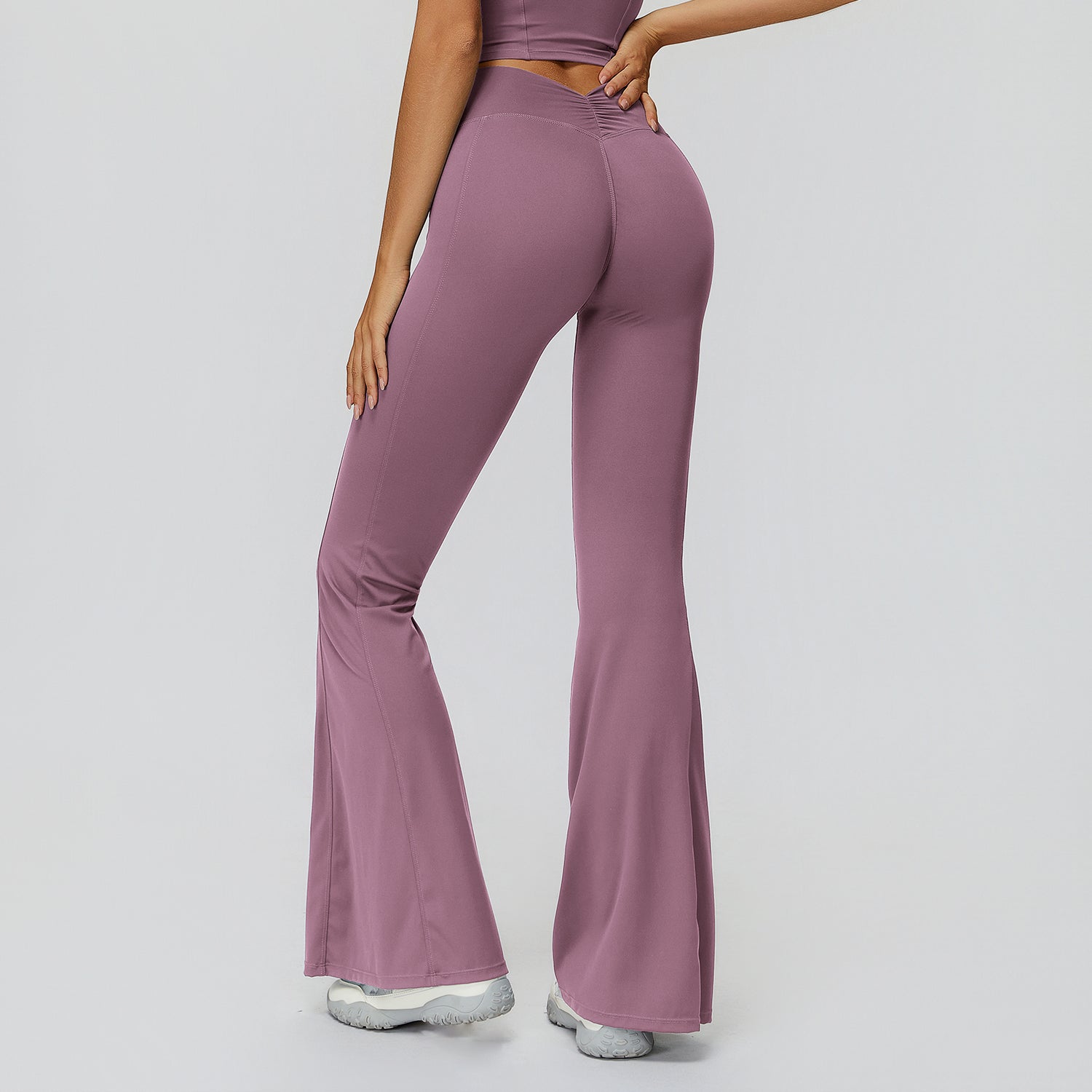 V-Back Ruched Flare Leggings