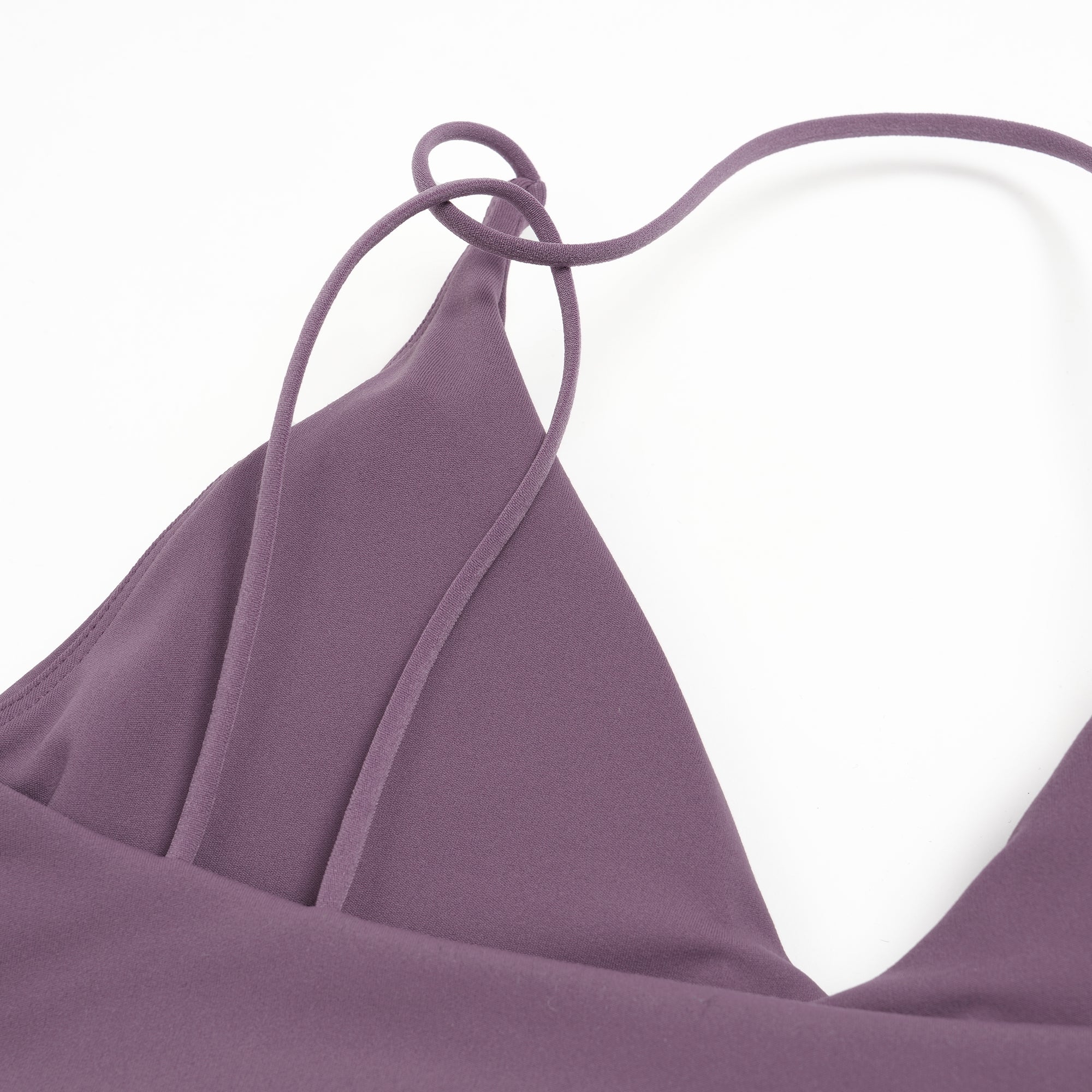 Deep V Front-Twist Fitness Bra