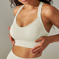 Seamless Cross-Back Sports Bra