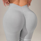 Thigh-Striped V-Back Scrunch Leggings
