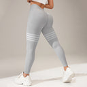 Thigh-Striped V-Back Scrunch Leggings