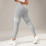Thigh-Striped V-Back Scrunch Leggings