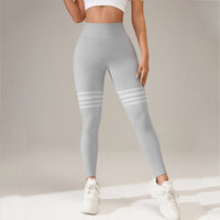 Thigh-Striped V-Back Scrunch Leggings
