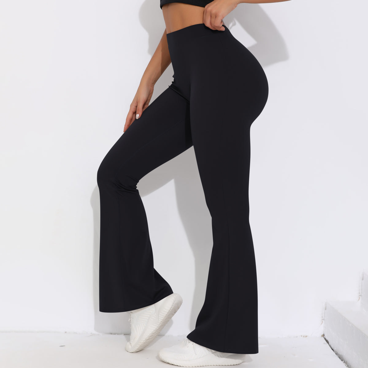 V-Back Ruched Flare Leggings